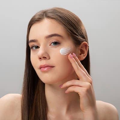 Minimalist Skincare Routine: Less Is More for Radiant Skin Minimalist Skincare Routine